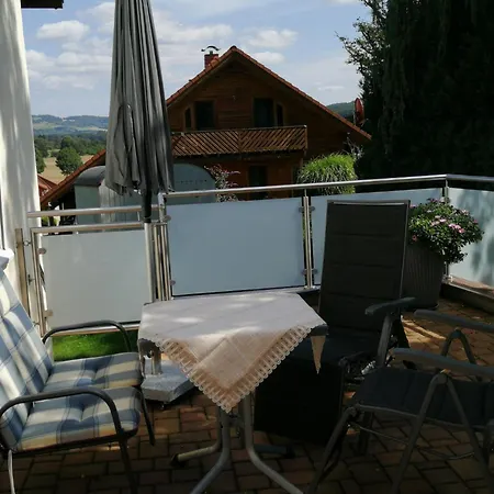 Ruhige In Polle, Cleaning Included Apartment