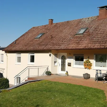 Apartment Ruhige In Polle, Cleaning Included