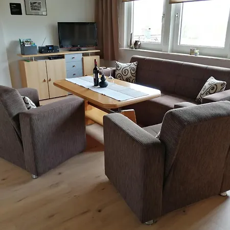 Apartment Ruhige In Polle, Cleaning Included
